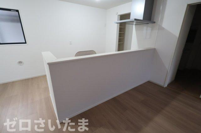 《仲介手数料無料》西区大字内野本郷929-16(全1戸)新築一戸建てリガーレのキッチン|撮影日 2025年12月1日 16:00 晴れ