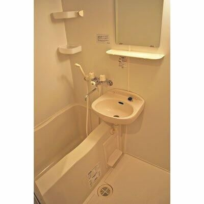 アヴァンセクール町屋の浴室