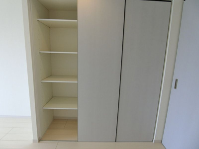  | リブリ・プレゾン