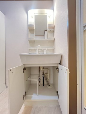 【洗面所】 | グランド・ソレイユ | グランド・ソレイユ　脱衣所