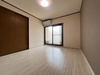 【居間・リビング】 | グランド・ソレイユ | グランド・ソレイユ　洋室