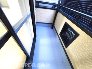 【バルコニー】 | 尼崎市稲葉荘４丁目中古戸建 | バルコニーは二面ございます♪