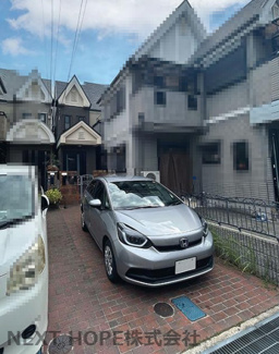 【駐車場】 | 尼崎市稲葉荘４丁目中古戸建 | 駐車スペース１台分有り！ハイルーフ車も駐車可能です！！