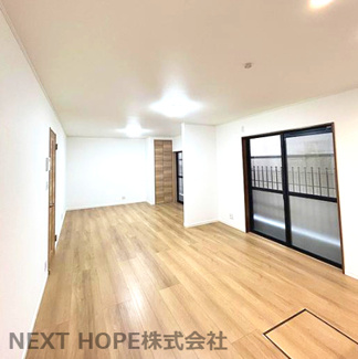 【居間・リビング】 | 尼崎市稲葉荘４丁目中古戸建