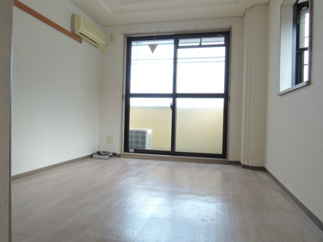 NOAHの居間・リビング