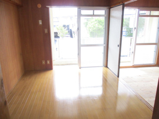 【洋室】 | 守マンション