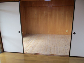 【洋室】 | 守マンション