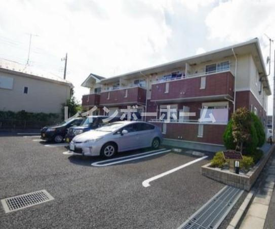 セレーノヴィオラBの駐車場