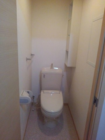 メゾンソレイユのトイレ|清潔感のあるトイレです