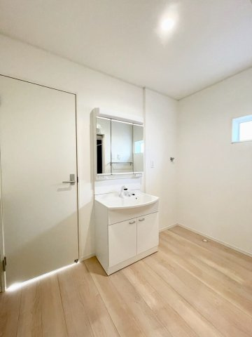 佐久北インターまで3分！耐震等級３！ご成約プレゼント対象物件！の外観