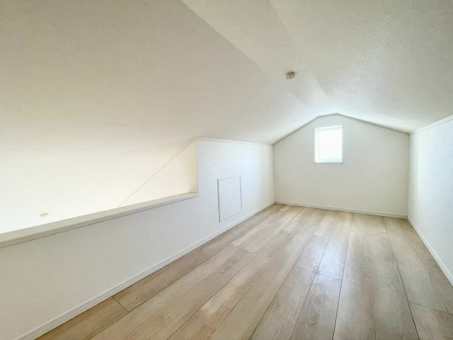 佐久北インターまで3分！耐震等級３！ご成約プレゼント対象物件！の内観：施工例