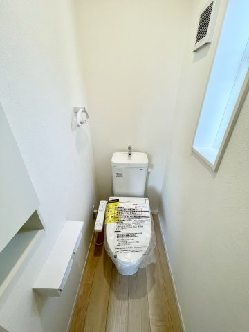 佐久北インターまで3分！耐震等級３！ご成約プレゼント対象物件！の内観：施工例