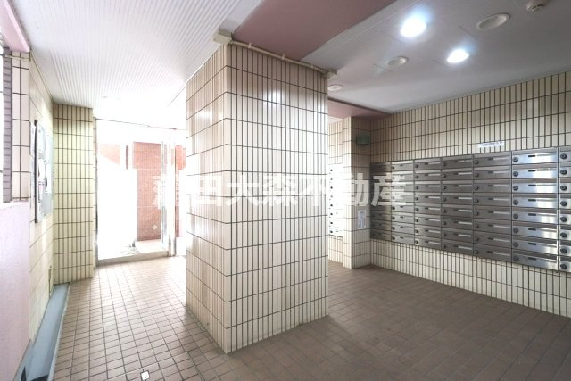 スカイコート蒲田第2のエントランス