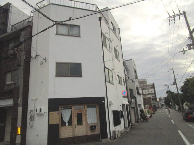 大阪市西成区南開２丁目の店付住宅