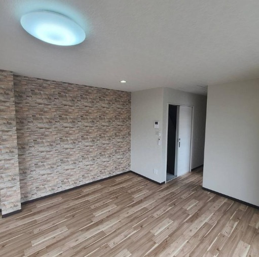 大阪市西成区南開２丁目の店付住宅