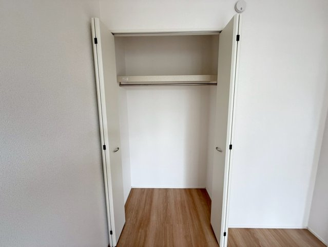 ★★うるま市豊原2期-3号棟（全3棟）の収納|便利な収納スペースです