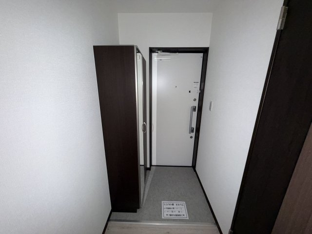 H and P緑地公園の玄関