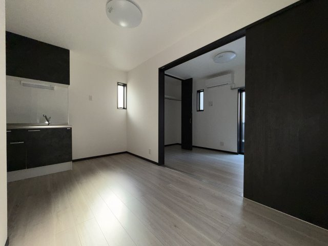 H and P緑地公園の居間・リビング