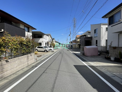 【前面道路含む現地写真】 | 園山２丁目