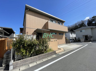 【外観】 | 園山２丁目 | ここに住むからこそ意味がある。すべての（始まり）をここから迎えます。