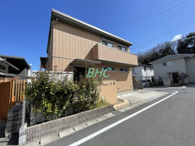 【外観】 | 園山２丁目 | ここに住むからこそ意味がある。すべての（始まり）をここから迎えます。