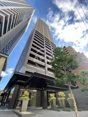 リバーサイドタワー中之島　福島小学校区の外観|リバーサイドタワー中之島　高級感あふれる外観