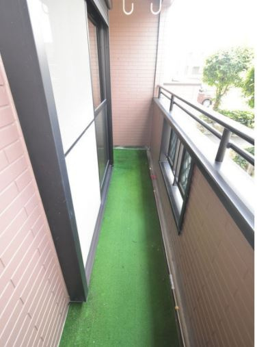 第2グリーンコーポ長門【キャッシュバック対象物件】のバルコニー|開放的で明るい空間を演出してくれるバルコニーです