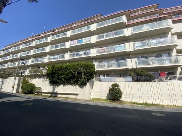 シーアイマンション豊中上野の外観