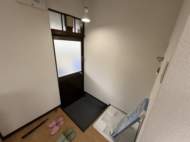 ハイツAwaの玄関