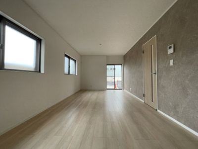 【居間・リビング】 | 守山６丁目　分譲2区画1号地 | 何気なく過ぎる時でさえも上質なひと時となる快適な空間を目指して。