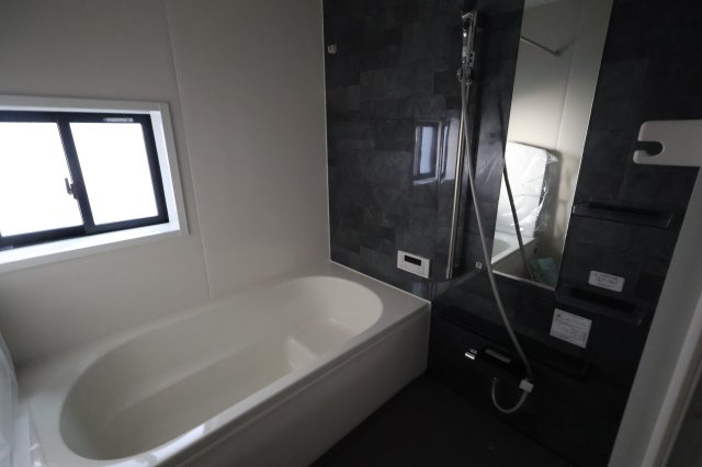 《仲介手数料無料》見沼区大字南中丸783-2(全1戸)新築一戸建てグラファーレの浴室