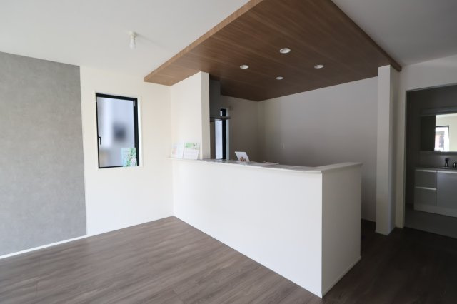 《仲介手数料無料》見沼区大字南中丸783-2(全1戸)新築一戸建てグラファーレのキッチン