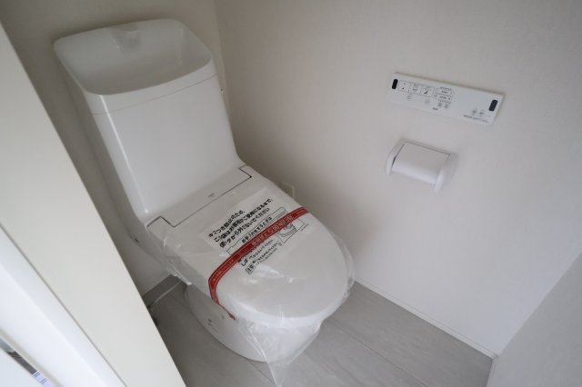 《仲介手数料無料》見沼区大字南中丸783-2(全1戸)新築一戸建てグラファーレのトイレ