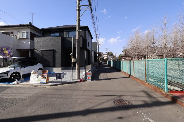 《仲介手数料無料》見沼区大字南中丸783-2(全1戸)新築一戸建てグラファーレの外観