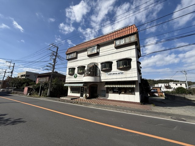 海まで10分！富士山を臨む　ラポール葉山　3階の外観|陽当良好