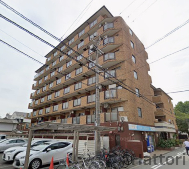 ロイヤルハイツ菅原の外観