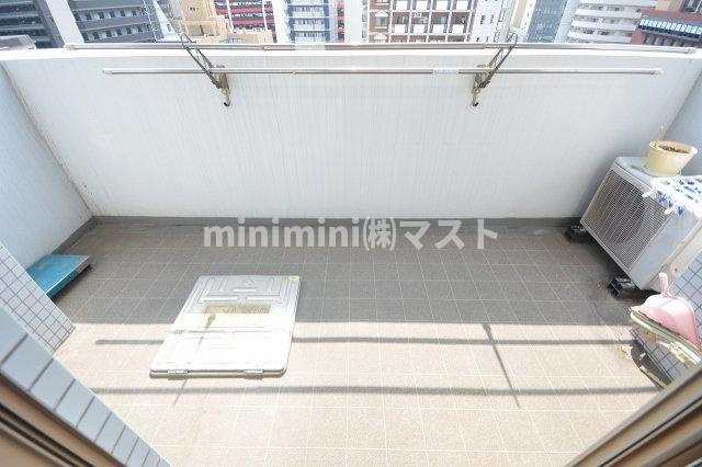 エステムコート難波ミューステージのバルコニー