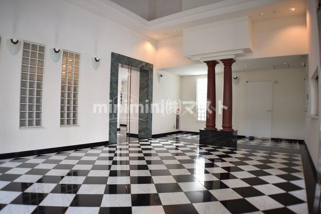 エステムコート難波ミューステージのロビー