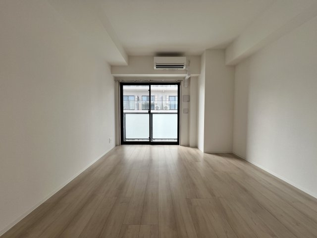 台東区台東２丁目の賃貸マンションの居間・リビング