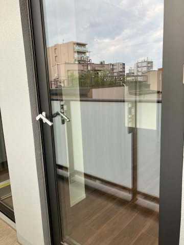 アスブルーム奥浅草のバルコニー