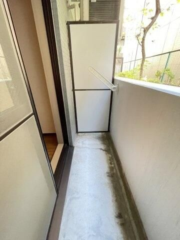 スカイコート本郷東大前のバルコニー