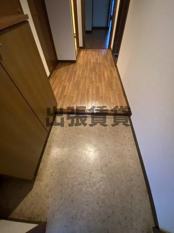 サンユーハイツ滝の水の玄関