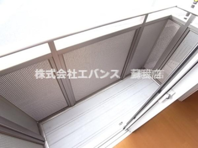 【バルコニー】 | パティオ蘇我 | 暖かな日差しのふりそそぐバルコニー