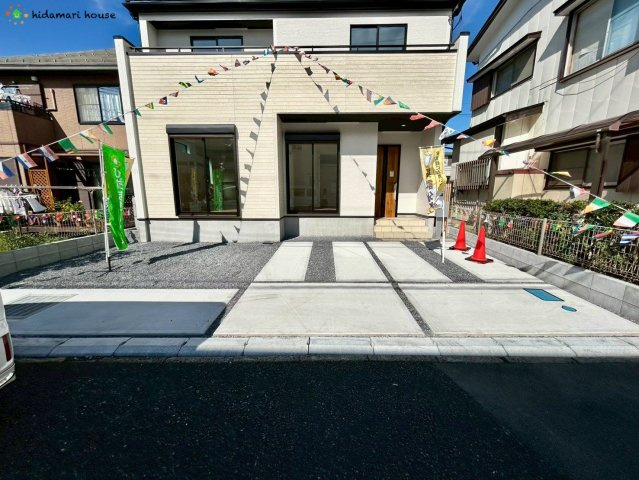 蓮田市黒浜7期　新築戸建　グラファーレ01の駐車場