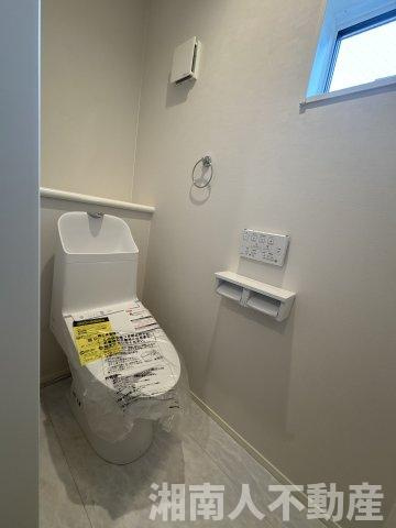 茅ヶ崎市中島　新築戸建のトイレ|コンパクトで使いやすいトイレです