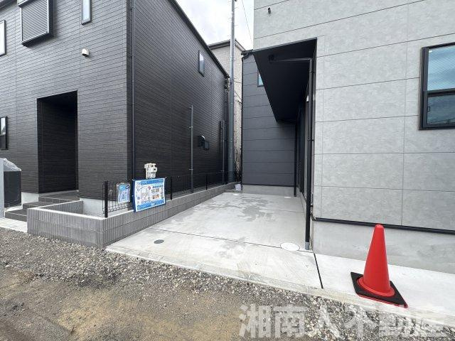 茅ヶ崎市中島　新築戸建の駐車場|駐車場があります