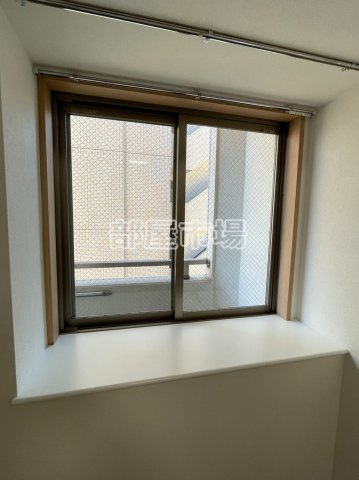 UNREVE秋葉原　-アンレーヴ秋葉原-のその他|出窓