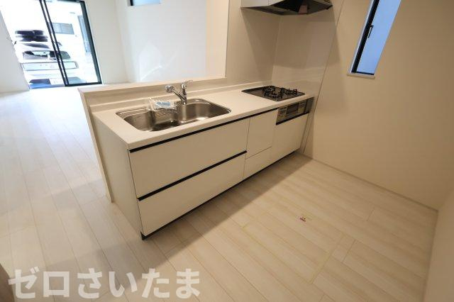 《仲介手数料無料》上尾市二ツ宮1078-2新築一戸建てハートフルタウンのキッチン