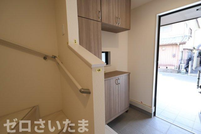 《仲介手数料無料》上尾市二ツ宮1078-2新築一戸建てハートフルタウンの玄関