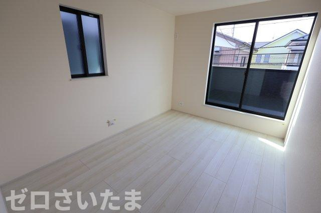 《仲介手数料無料》上尾市二ツ宮1078-2新築一戸建てハートフルタウンの洋室